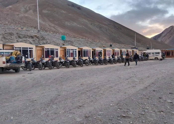 Soma Retreat Cottage, Pangong Lake