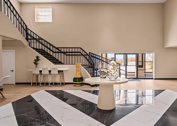 B&B Hotel Jacksonville Airport - Newly Renovated!