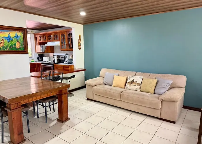 Family 2Bd Apt Near Quepos/Manuel Antonio