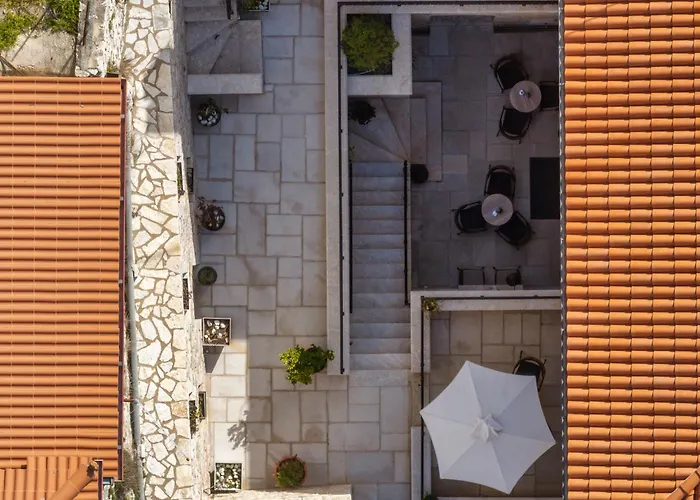 Μikri Arktos Boutique Hotel