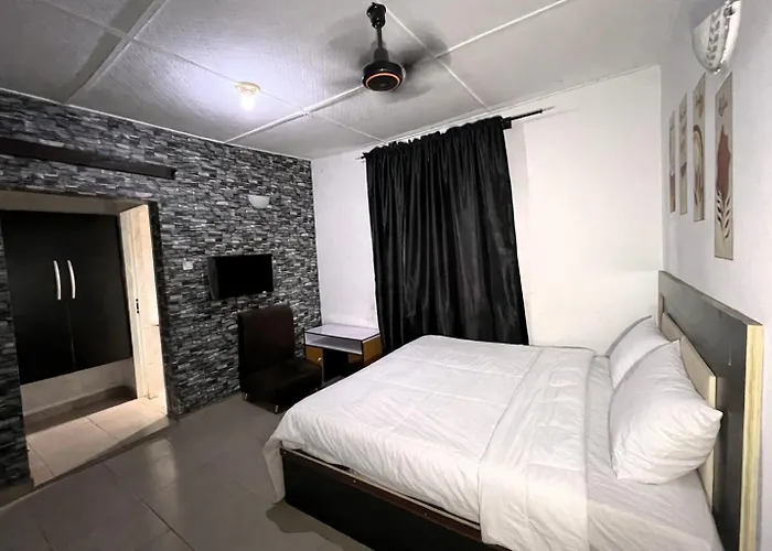 Elite Hotel