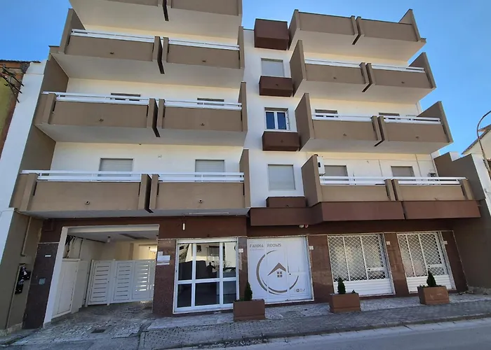 Farina Rooms And Apartments