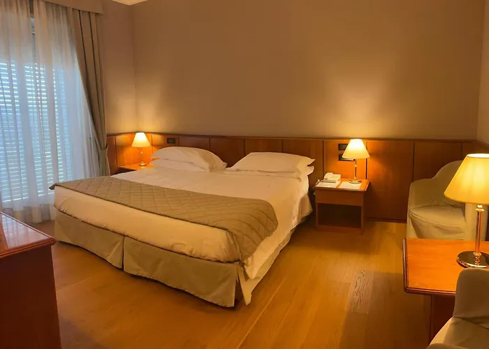 Air Palace Hotel
