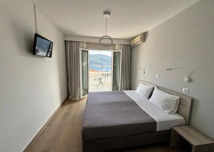 Anthousa Hotel