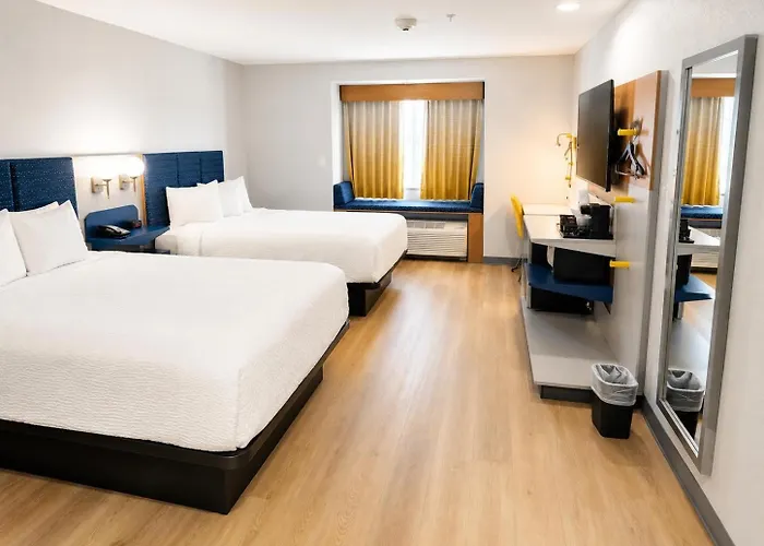 Microtel Inn & Suites By Wyndham