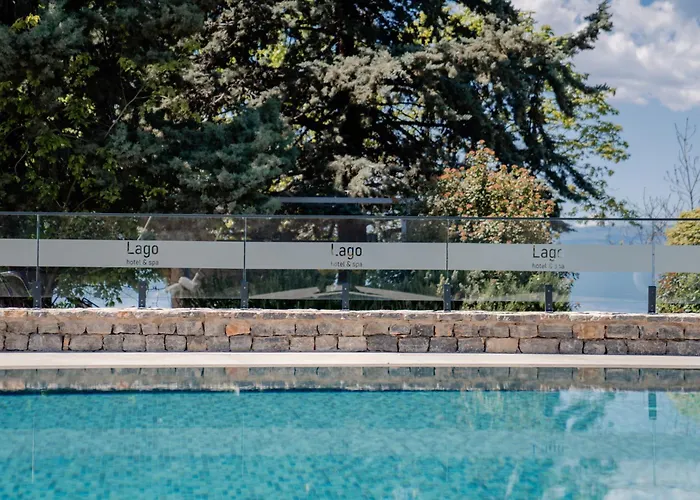 Lago Hotel