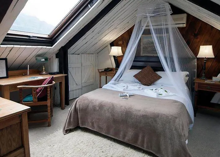Harfield Guest Villa