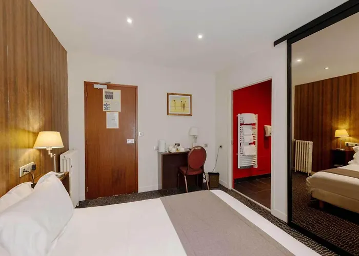 Metropol Hotel