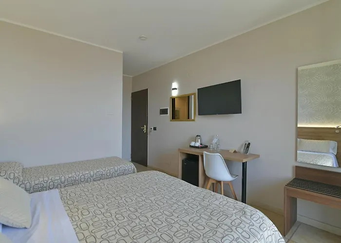 Hotel & Apartments Villa Linda