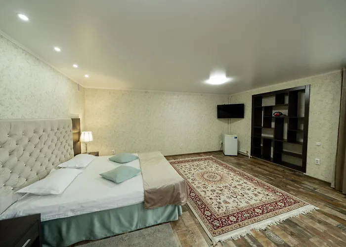 Ostrov Hotel