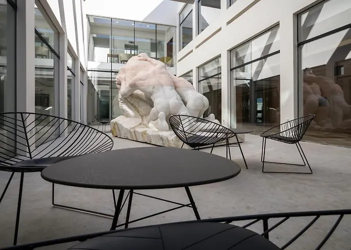 Elma Hotel And Art Complex