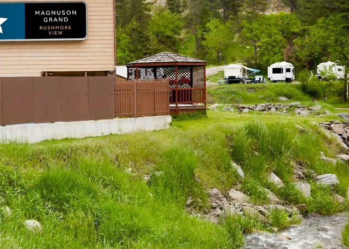 Magnuson Grand Rushmore View