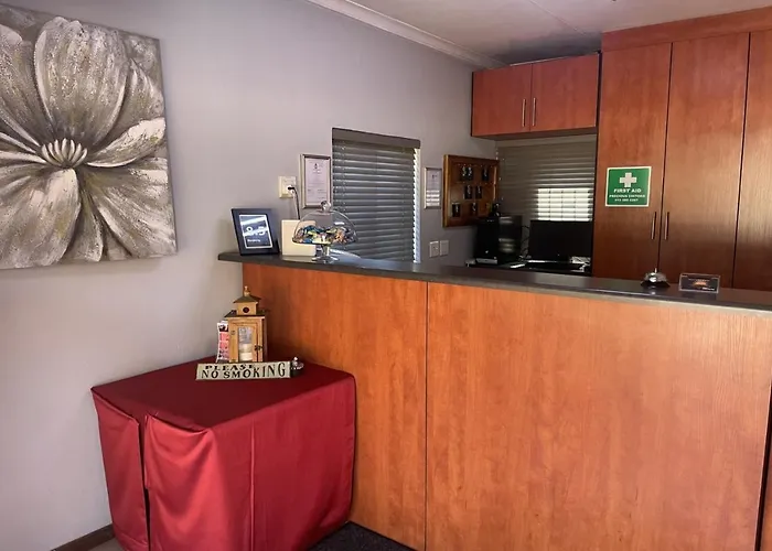 Travel Lodge