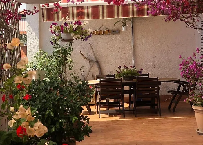 Hotel cappuccetto rosso