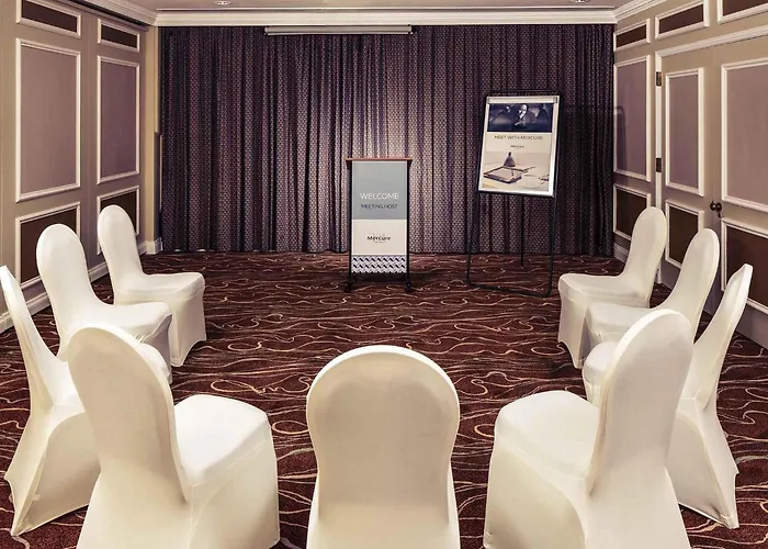 Mercure Livingston Hotel
