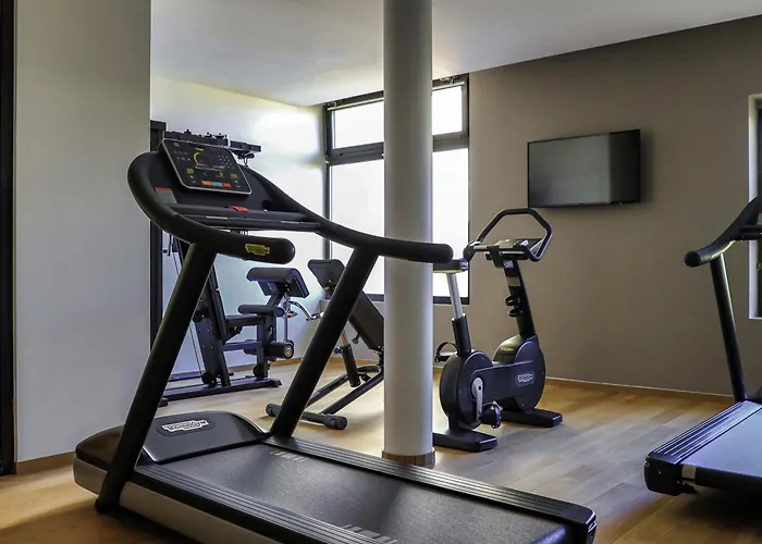 Mercure Avignon Tgv Hotel & Spa