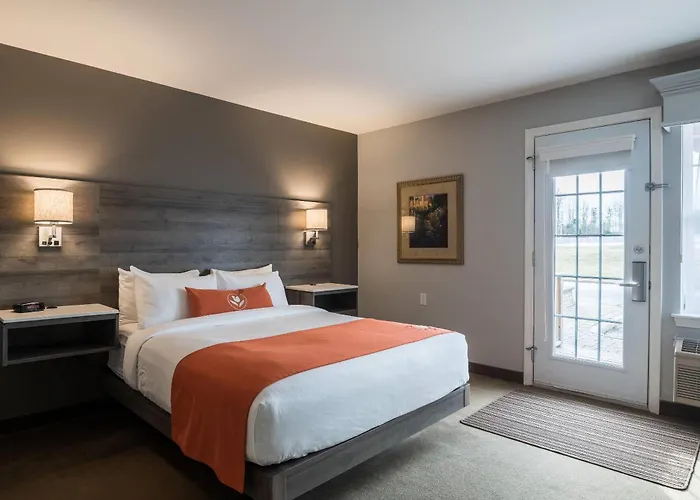 Amsterdam Inn & Suites, An Ascend Collection Hotel