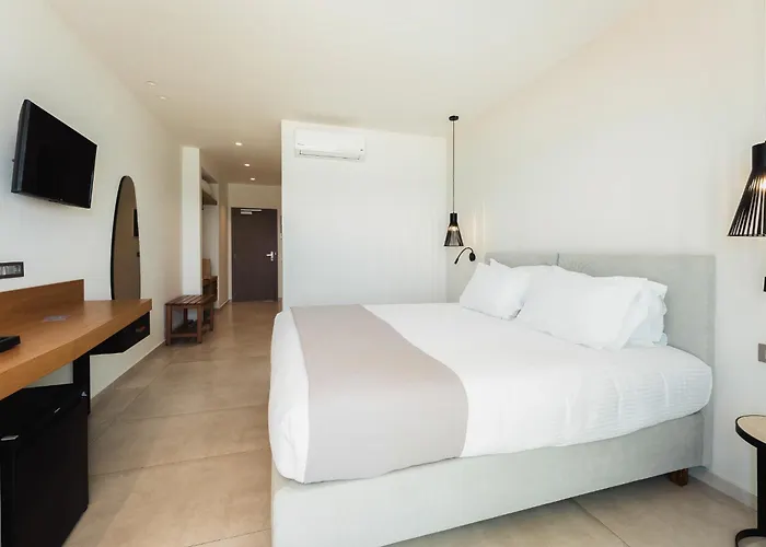 Batis Aero Beachfront Wellbeing Hotel
