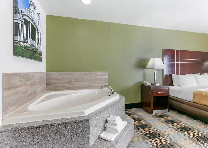 Quality Inn Cape Girardeau North