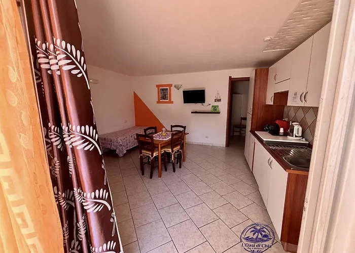 L'Oasi Di Chia B&B