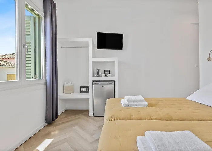 Kamelia Hotel