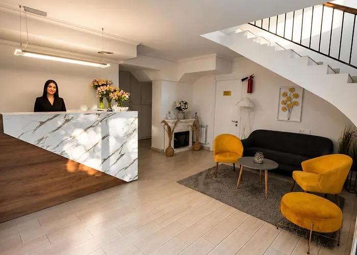 Aurelia Hotel & Restaurant