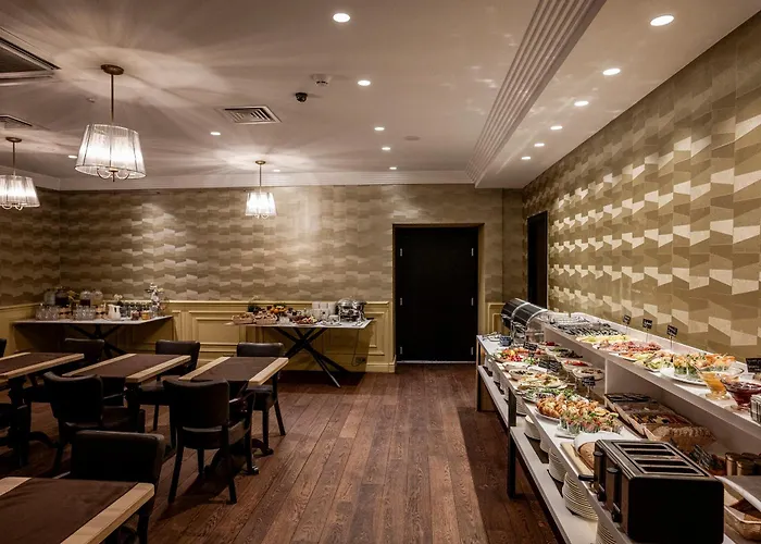 Opera Hotel