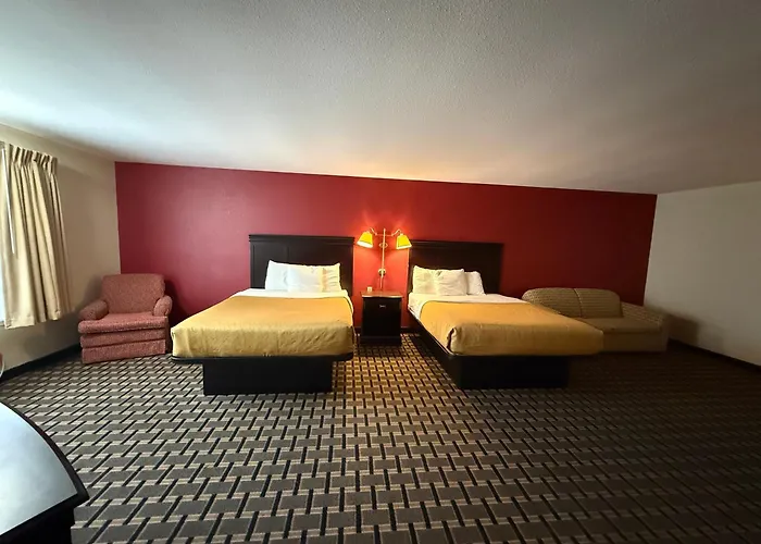 Econo Lodge Inn&Suites