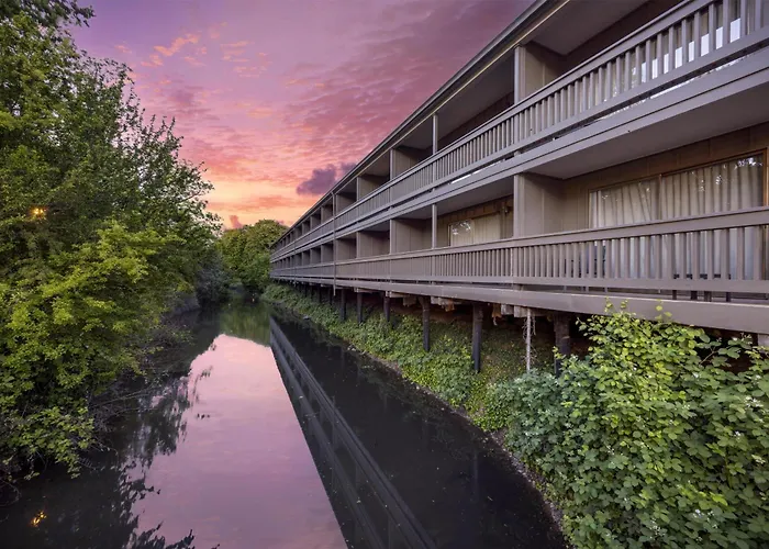 Best Western New Oregon Motel