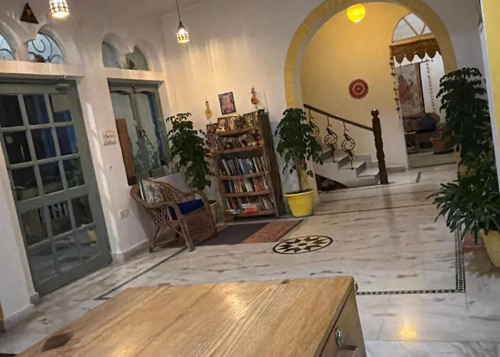 Seventh Heaven Inn Rishikesh