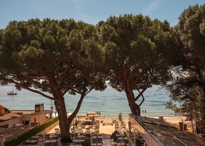 Hotel De La Plage