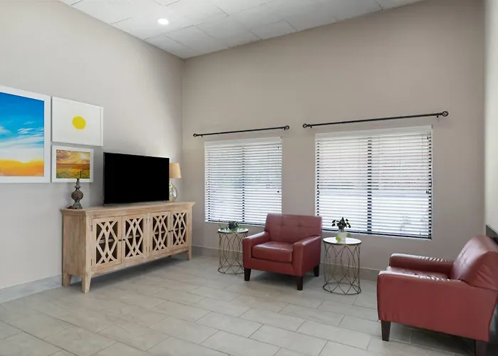 Days Inn By Wyndham Clanton Al