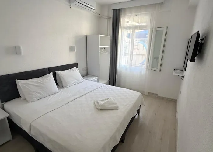 R House Hotel