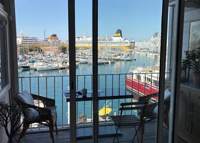 Marinca Port View Toulon