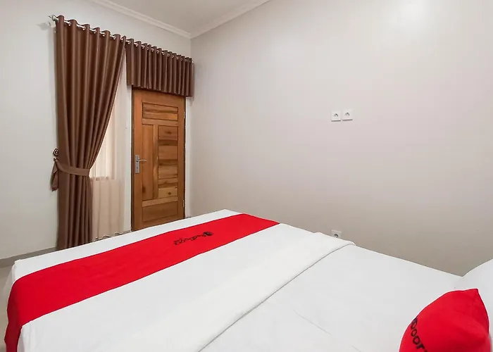 Reddoorz At The Nawasena Kandis Riau