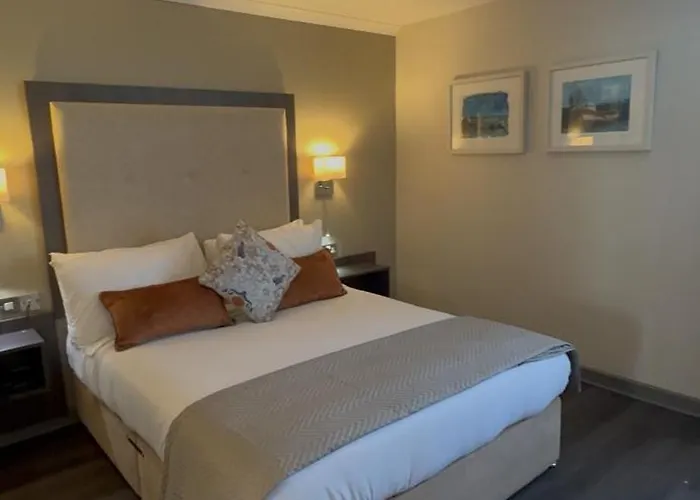 Westlodge Hotel & Leisure Centre