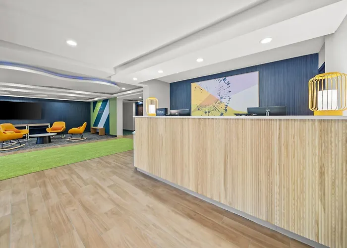 Spark By Hilton Milford Boston