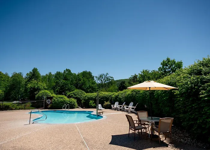 Fireside Inn & Suites Gilford