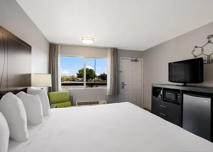 Richland Riverfront Hotel, An Ascend Collection Hotel