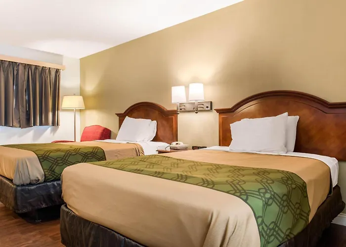 Econo Lodge Holland - Toledo