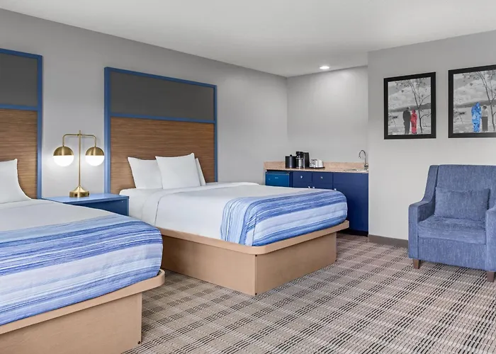 Americinn By Wyndham Marshfield