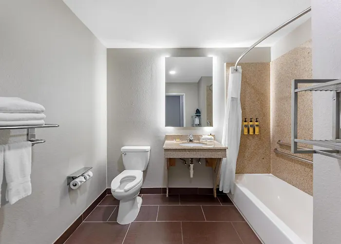 Best Western Plus Georgetown Inn & Suites