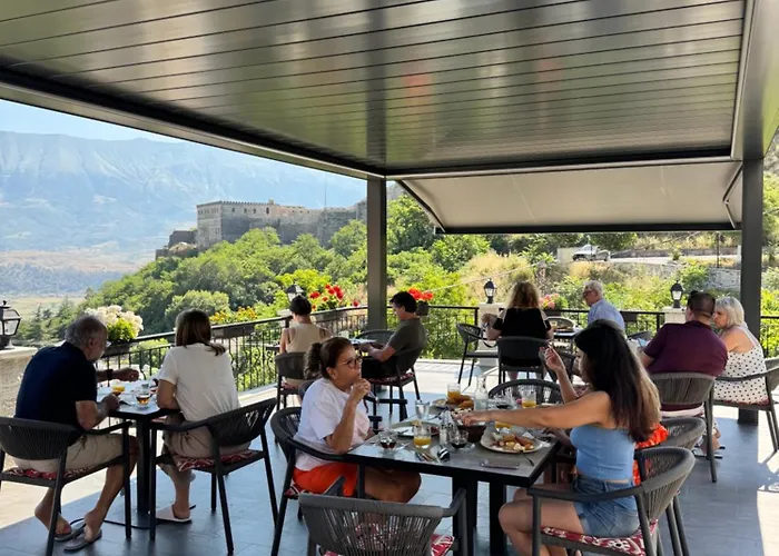 Castle Hotel