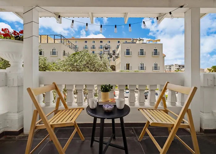 City Port Hotel