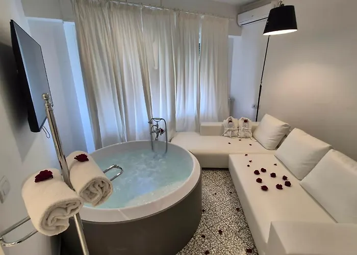 Eveline 2 - Piscina Privata o Jacuzzi