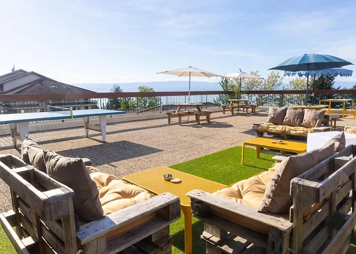 Cote Lac Hostel Evian