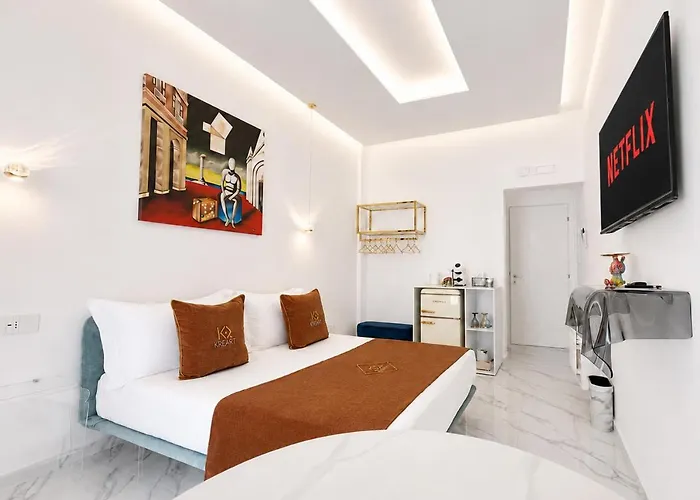 Kreart Boutique Suites & Deluxe Rooms