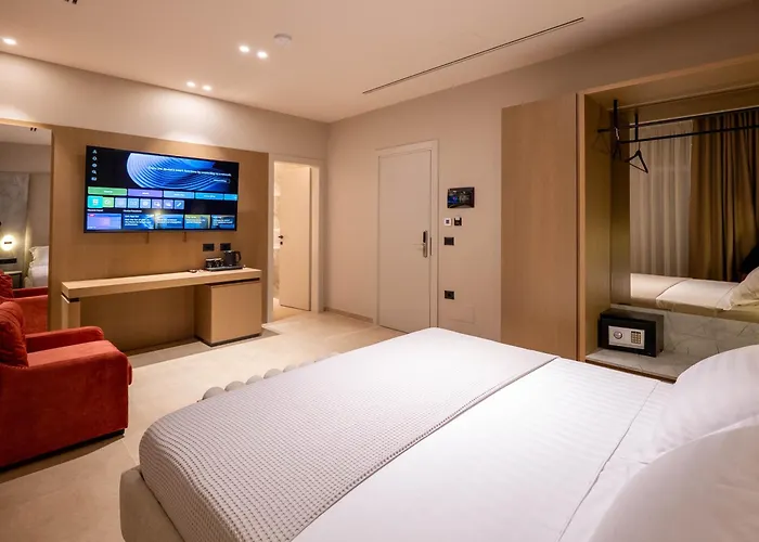 Nuna Hotel & Apartments
