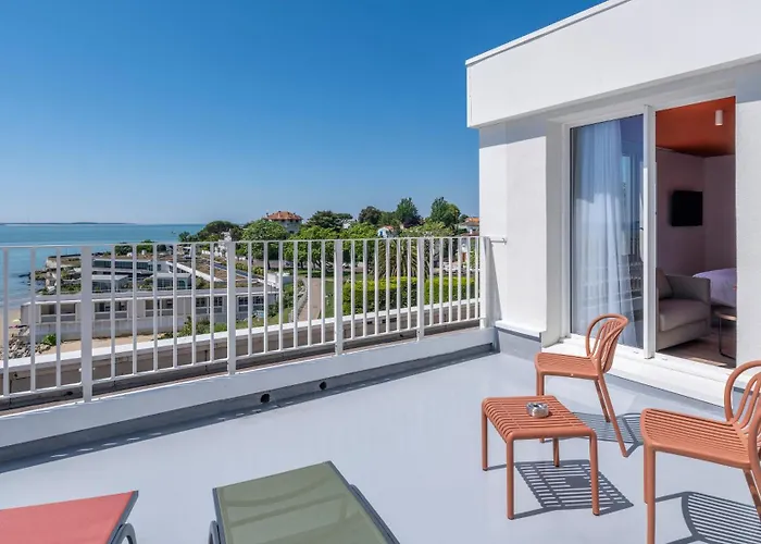 Kyriad - Royan Plage