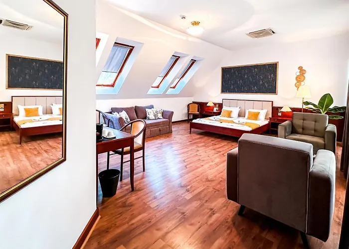 Hotel Tihany Atrium